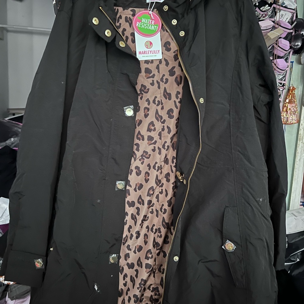 Jacket zip with hood water resistant black and cheetah print by Marlylily NWT